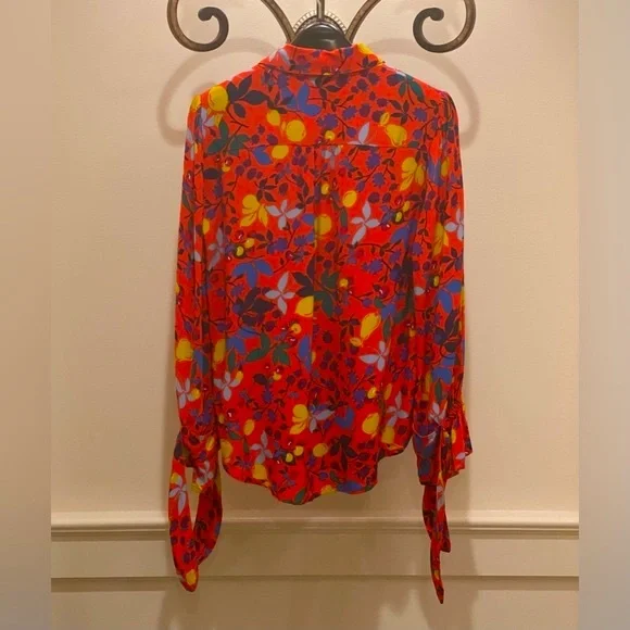NWT *ANTHROPOLOGIE* Maeve *BLITHE* Button Down Blouse … *FLORAL•FRUIT* … Size: 6 - Picture 4 of 5